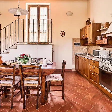 Villa Spacious In With Pool Cavriglia